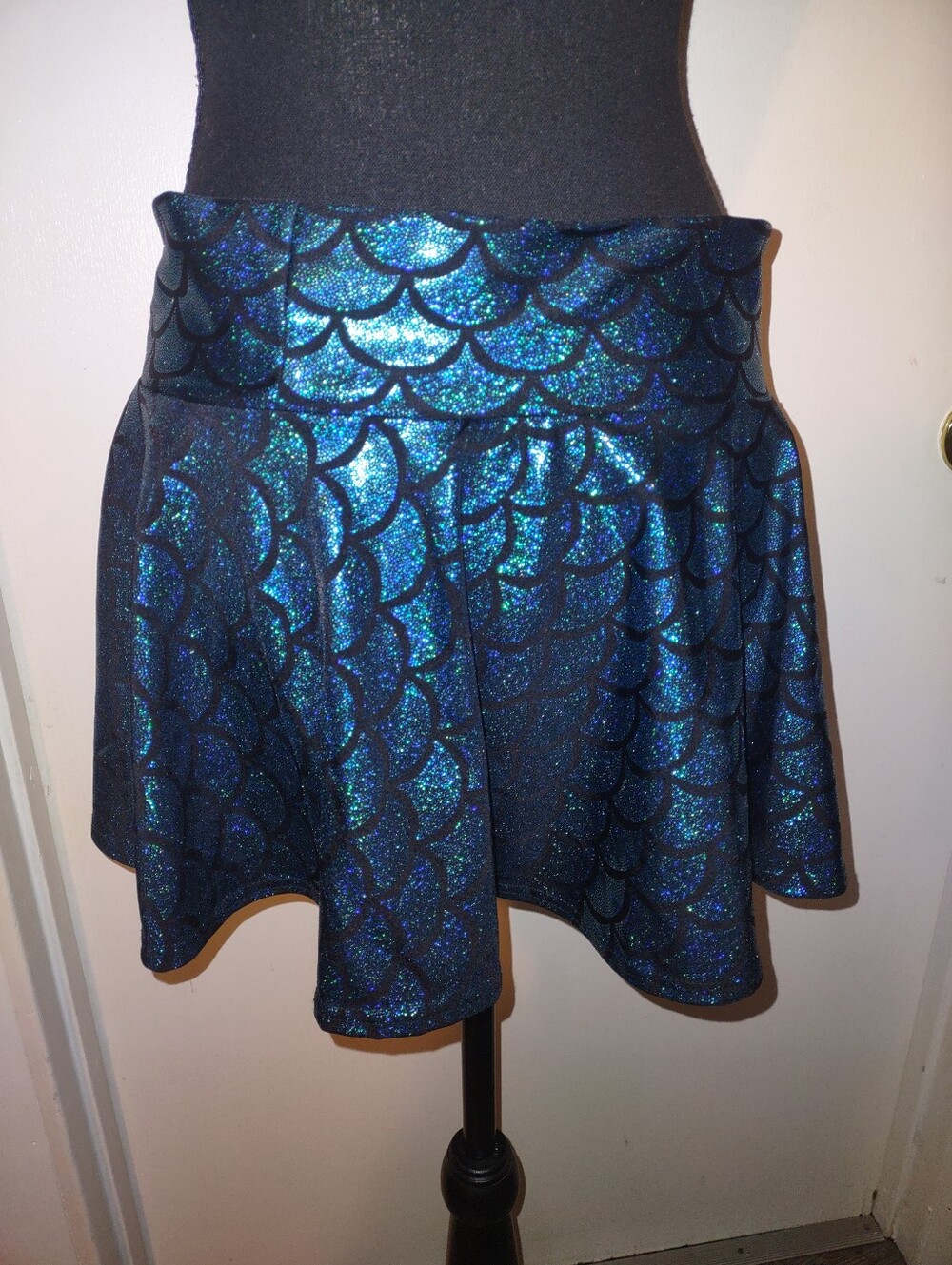 Mermaid Scale Rave Mini Skirt - Picture 11 of 12